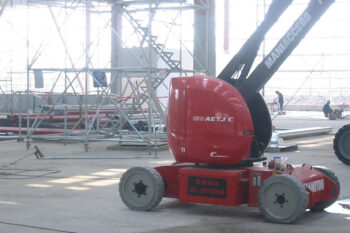 Plataforma Articulada Elétrica 150 AETJ-C