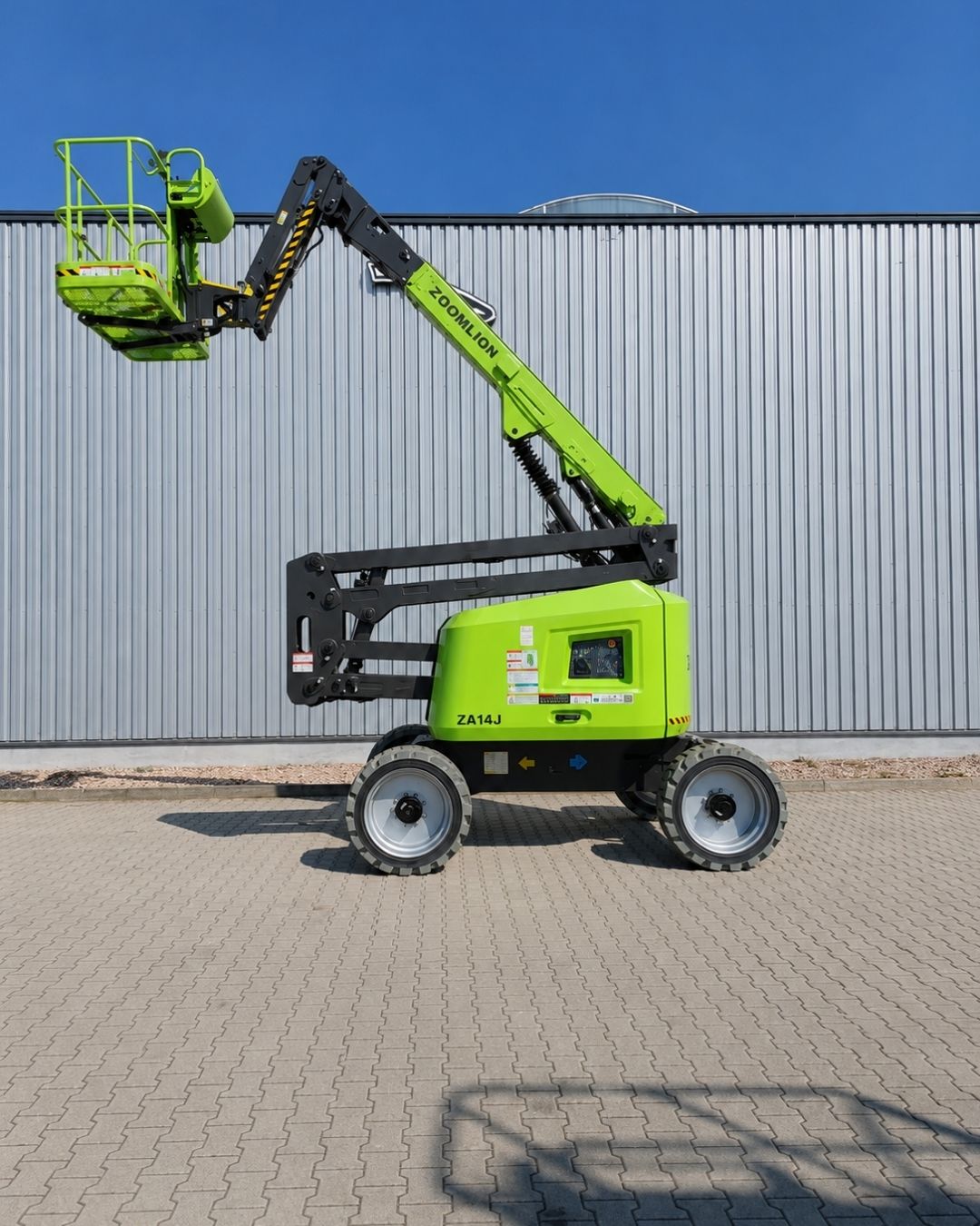 Zoomlion ZA14J - plataforma elevatória Solutions Rental (2)