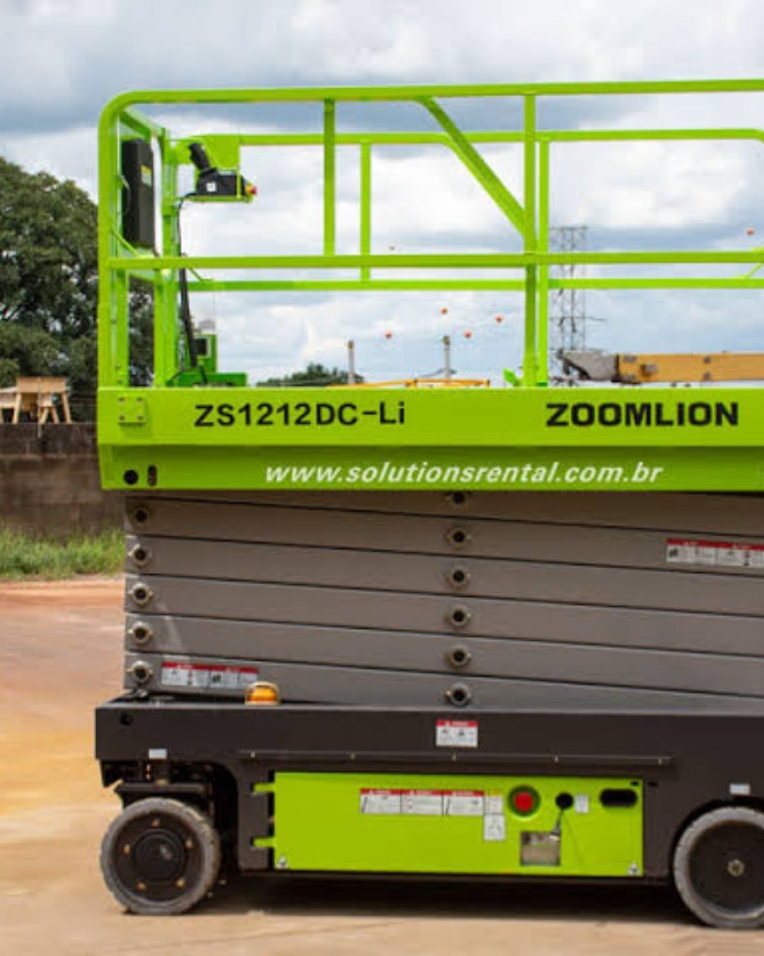 Zoomlion ZS1212DC-Li - plataforma elevatória Solutions Rental (2)